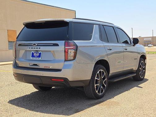 2023 Chevrolet Tahoe 4WD RST