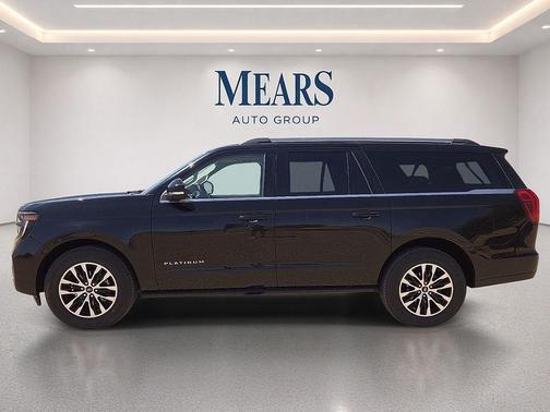 AGATE BLACK METALLIC 2025 Ford Expedition Max Platinum