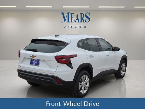 2024 Chevrolet Trax LS