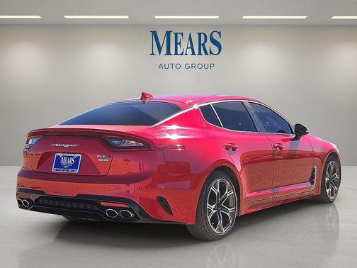 2020 Kia Stinger GT-Line