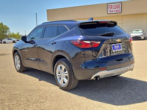 Midnight Blue Metallic 2020 Chevrolet Blazer 2LT