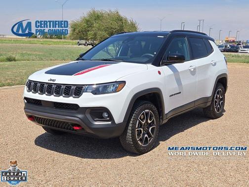 Bright White Clearcoat 2025 Jeep Compass Trailhawk