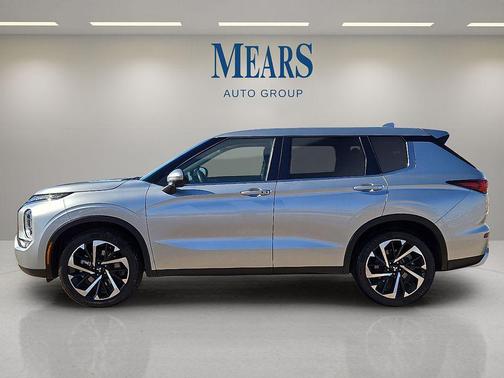 2024 Mitsubishi Outlander SE Black Edition S-AWC