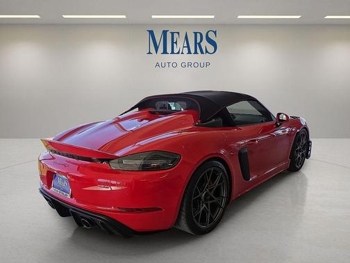 2025 Porsche 718 Spyder RS