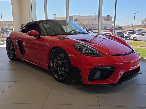 2025 Porsche 718 Spyder RS