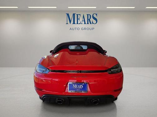 2025 Porsche 718 Spyder RS