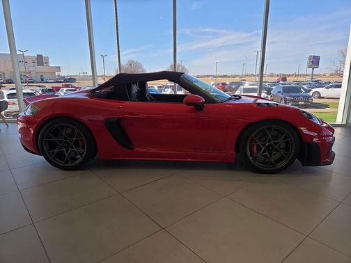 2025 Porsche 718 Spyder RS