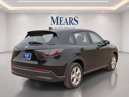 Crystal Black Pearl 2025 Honda HR-V LX