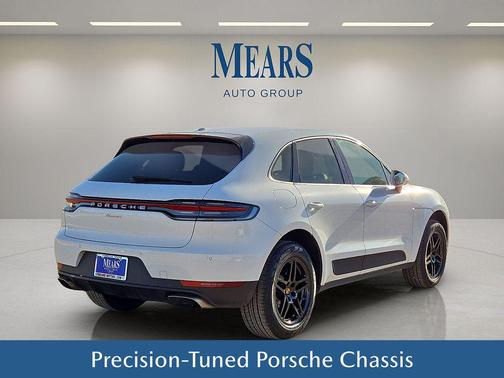 2020 Porsche Macan 