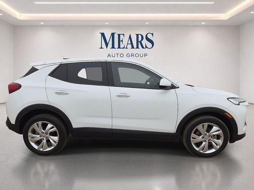 Summit White 2025 Buick Encore GX Preferred