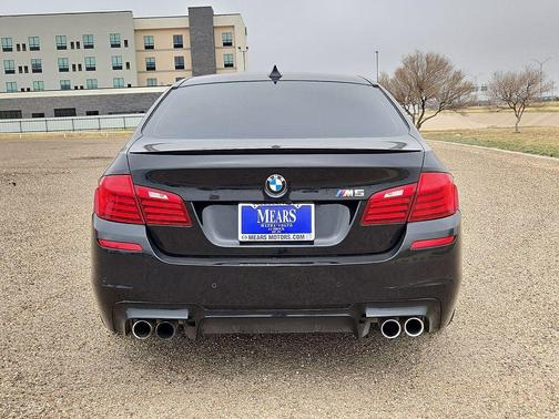 2015 BMW M5 Base