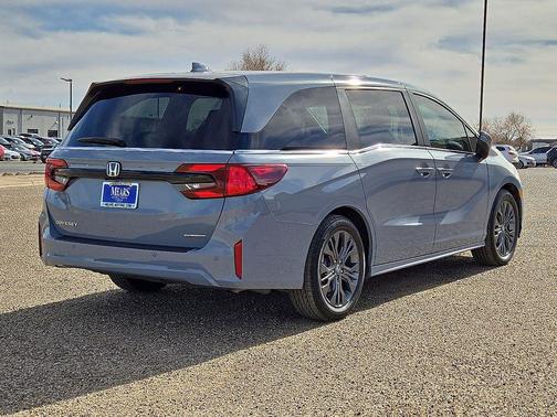 2025 Honda Odyssey Touring