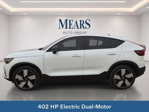 Crystal White Metallic 2023 Volvo C40 Recharge Pure Electric Twin Ultimate