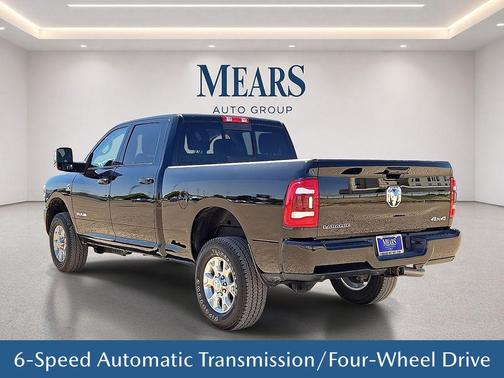 Diamond Black Crystal Pearlcoat 2024 RAM 2500 Laramie Crew Cab 4x4 6'4' Box