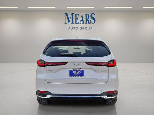 2024 Mazda CX-90 PHEV Premium Plus
