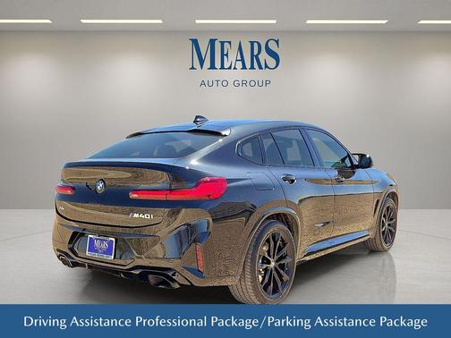 Black Sapphire Metallic 2023 BMW X4 M40i