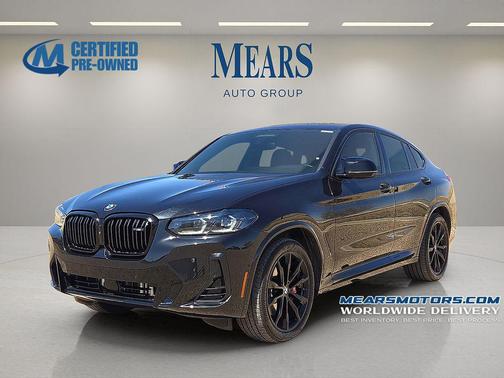 Black Sapphire Metallic 2023 BMW X4 M40i