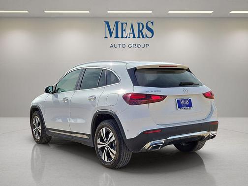 2025 Mercedes-Benz GLA 250 4MATIC