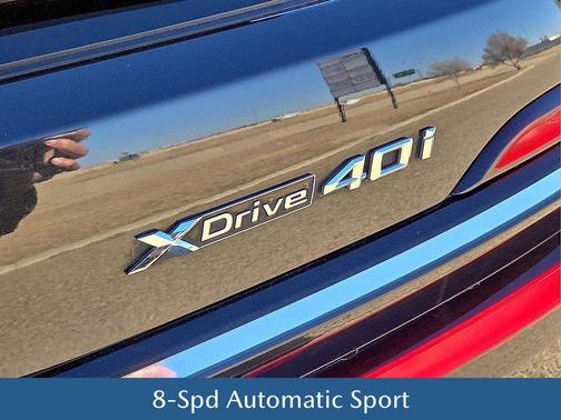 Black Sapphire Metallic 2023 BMW X7 xDrive40i