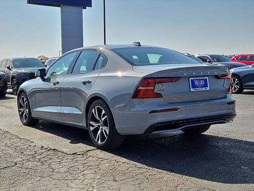 2025 Volvo S60 B5 Core