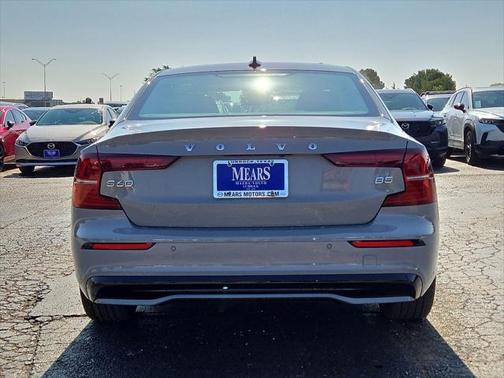 2025 Volvo S60 B5 Core