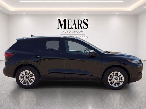 Agate Black Metallic 2025 Ford Escape Active