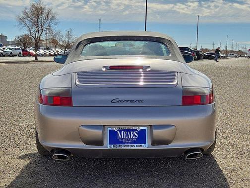 2002 Porsche 911 Carrera 4