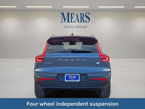 2023 Volvo XC40 Recharge Pure Electric Twin Plus