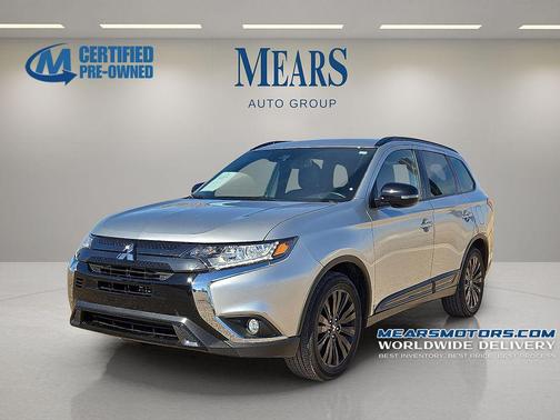 2020 Mitsubishi Outlander LE