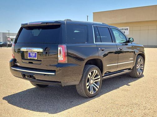 Onyx Black 2019 GMC Yukon Denali