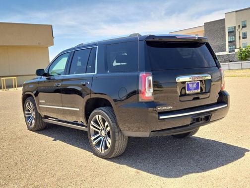 Onyx Black 2019 GMC Yukon Denali