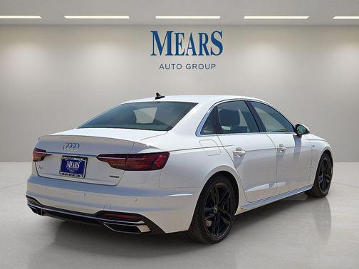 2024 Audi A4 45 S line Premium Plus