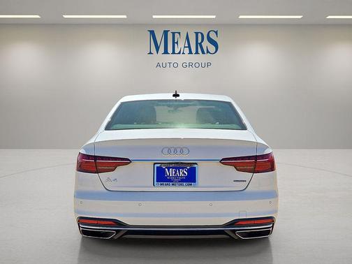 2024 Audi A4 45 S line Premium Plus