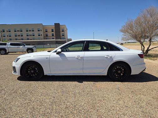 2024 Audi A4 45 S line Premium Plus