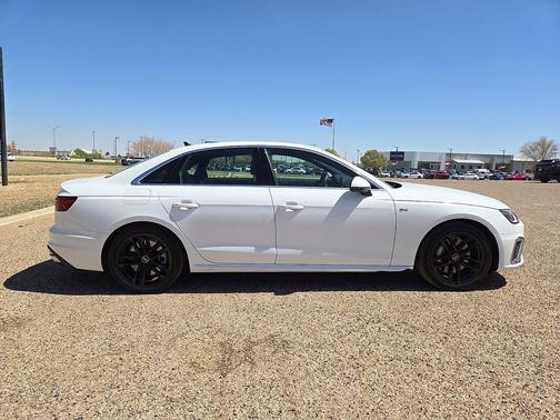 2024 Audi A4 45 S line Premium Plus