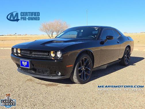2021 Dodge Challenger SXT