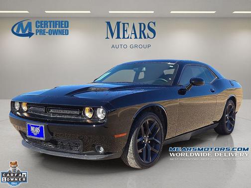 2021 Dodge Challenger SXT