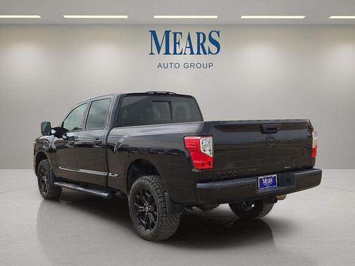 2019 Nissan Titan XD SV