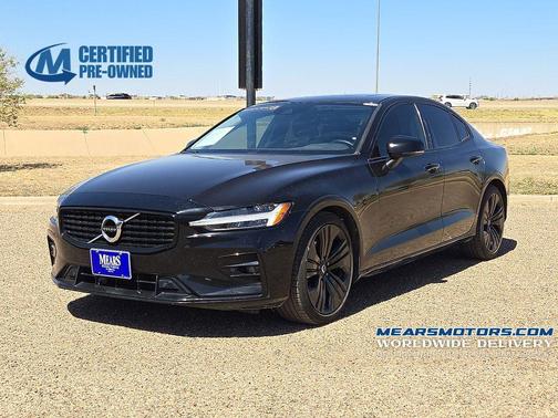 Black Stone 2022 Volvo S60 T5 Momentum