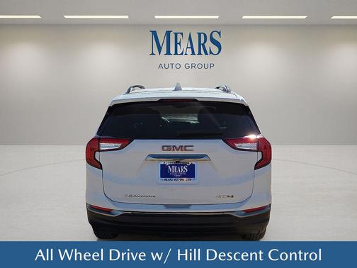 2023 GMC Terrain AWD AT4