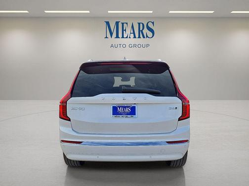 2026 Volvo XC90 B6 Ultra 7-Seater