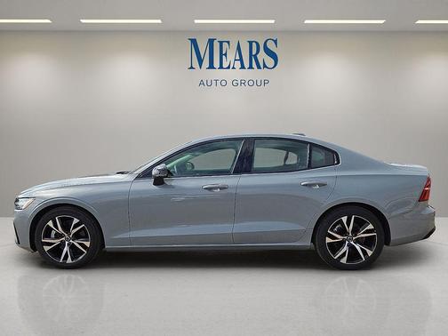2025 Volvo S60 B5 Core