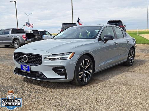 2025 Volvo S60 B5 Core