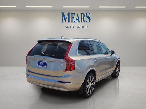 2023 Volvo XC90 Recharge Plug-In Hybrid T8 Plus Bright Theme 7-Seater