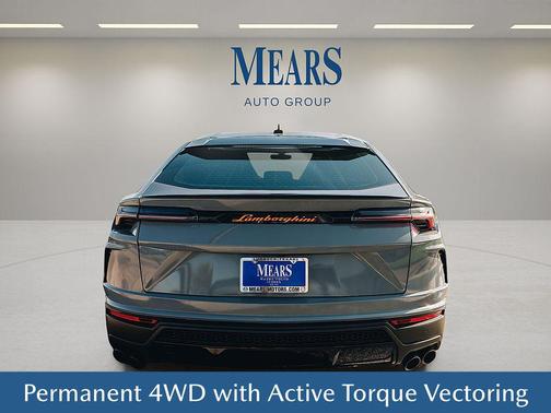 2019 Lamborghini Urus 