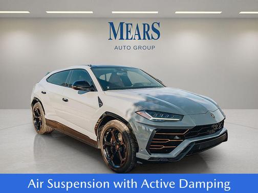 2019 Lamborghini Urus 