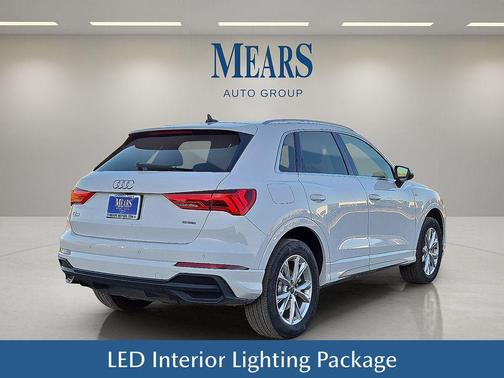 2024 Audi Q3 Premium 45 TFSI S line quattro Tiptronic