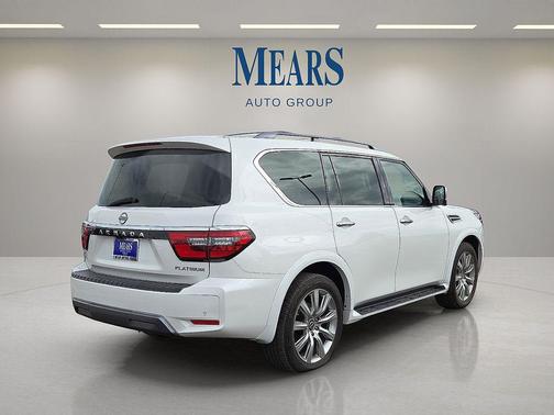 2023 Nissan Armada Platinum 2WD