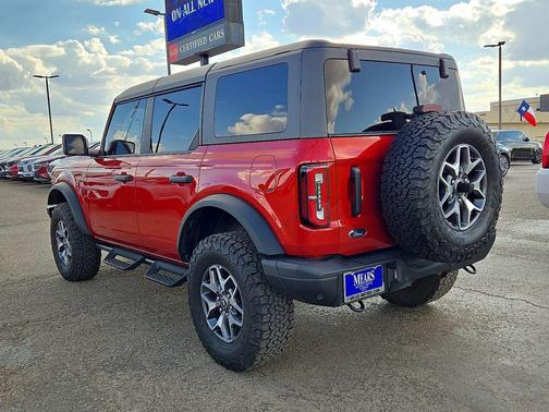 2024 Ford Bronco Badlands