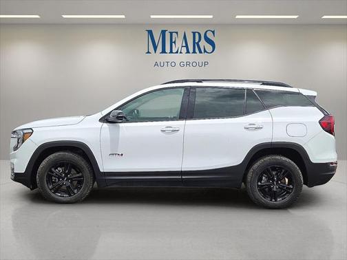 2023 GMC Terrain AWD AT4